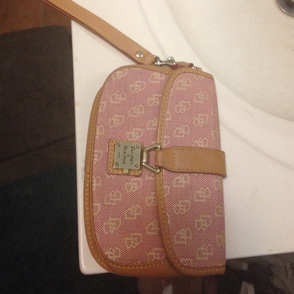 Dooney and Bourke wristlets - Picture 1 of 4