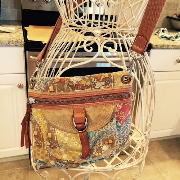 Fossil cross body