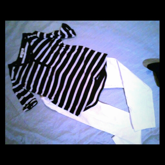 Black & white stripped top - Picture 1 of 2