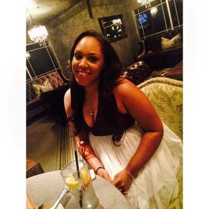 Meet your Posher, Imani