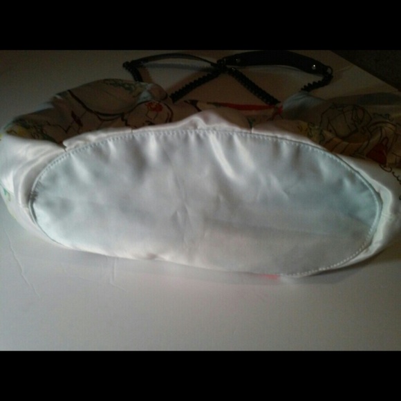 Large Bag - Picture 4 of 4