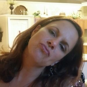 Meet your Posher, Mandee