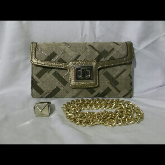 Gold and Tan Clutch - Picture 1 of 3
