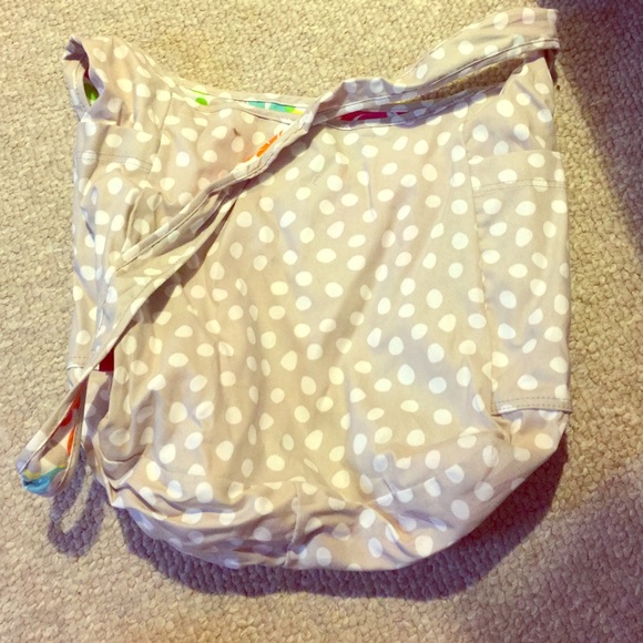 Reversible Thirty One Cross body