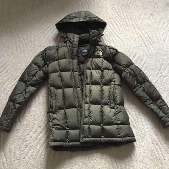 Women's Small North Face Light Down Jacket