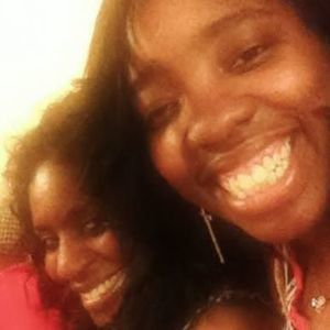 Meet your Posher, Danae