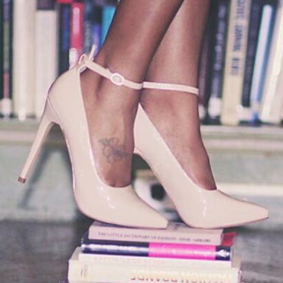 Liliana Doris-4 "Nude" Pump