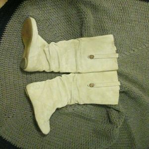 **SALE ENDS BLACK FRIDAY* Grey UGG Suede boots