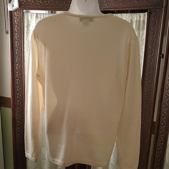 100% wool cream sweater - Picture 2 of 3
