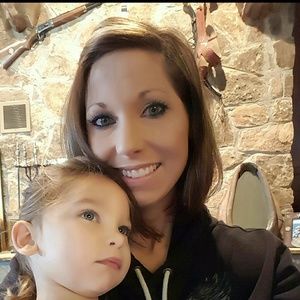 Meet your Posher, Kelli