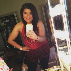 Meet your Posher, Kristina