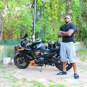 Meet your Posher, Ayoola