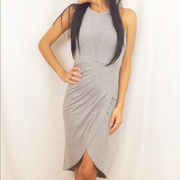 Gray sleeveless dress - Picture 3 of 4