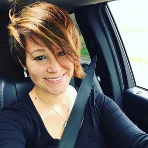 Meet your Posher, Ashley