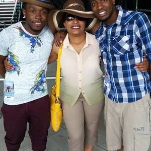 Meet your Posher, Harolda