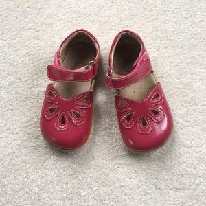 Livie & Luca Petal sandals raspberry kids sz 9