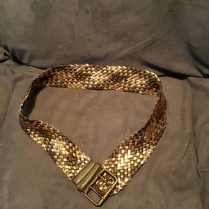 Gold /black wide belt