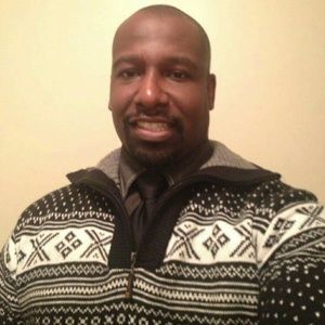 Meet your Posher, Clive_