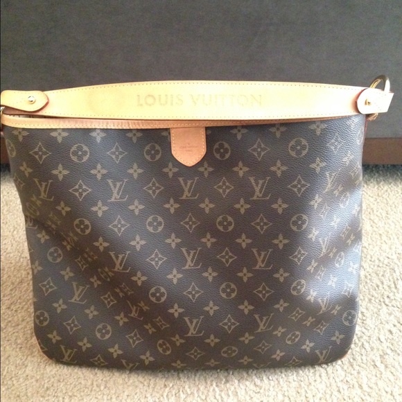 💯 Authentic Louis Vuitton Delightful MM