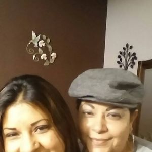 Meet your Posher, Alicia