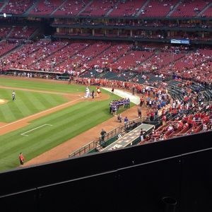 Meet your Posher, Tia