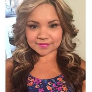 Meet your Posher, Andrea