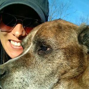 Meet your Posher, Ashlie