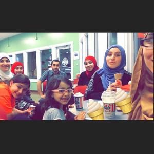 Meet your Posher, Deena