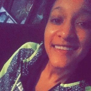 Meet your Posher, Rae