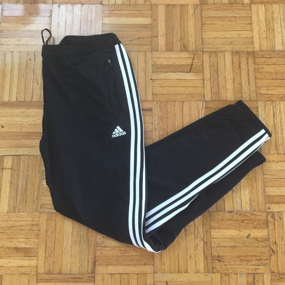 Adidas joggers LX 🏁