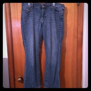 Old Navy "Sweetheart" Jeans -Short Length