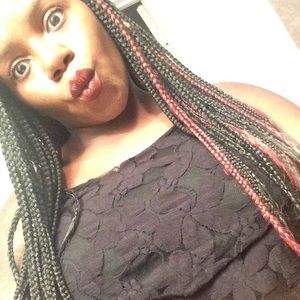 Meet your Posher, Kendra