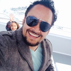 Meet your Posher, Javier