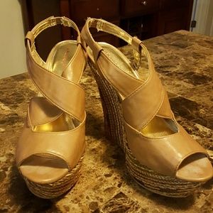 Size 10 wedge heel sandal