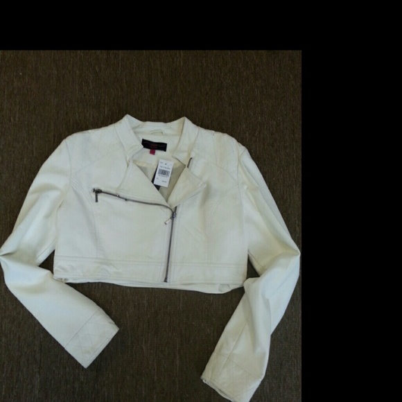 👏👏WoW HP👏👏 Cream Leather Jacket - Picture 3 of 4