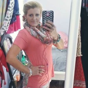 Meet your Posher, Dannielle