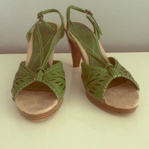 FIONI HEEL SHOES