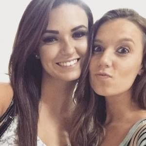 Meet your Posher, Emilee