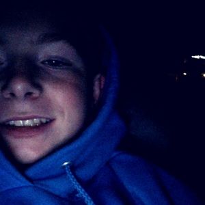 Meet your Posher, Hunter