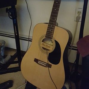 Meet your Posher, Darien