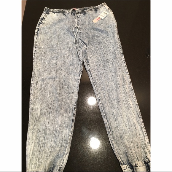 Charlotte Russe Pants - Denim joggers