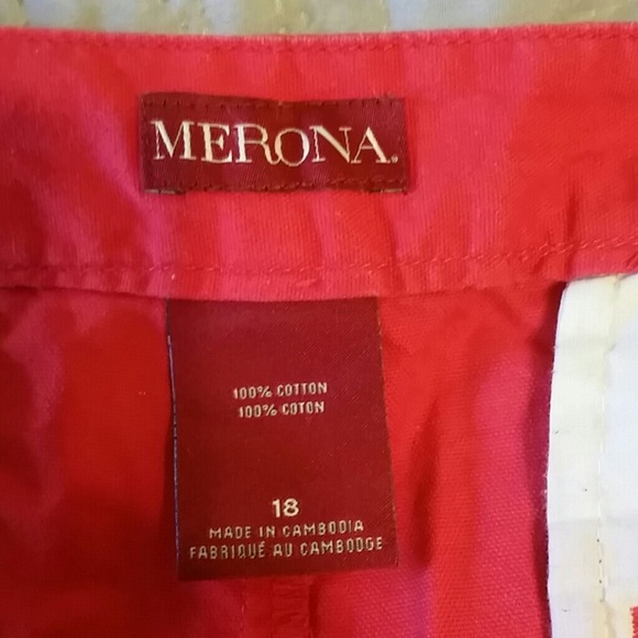 Shorts - Picture 2 of 2