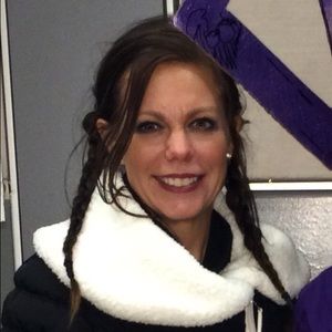 Meet your Posher, Lucinda