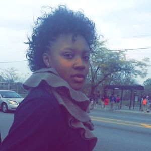 Meet your Posher, Myshea