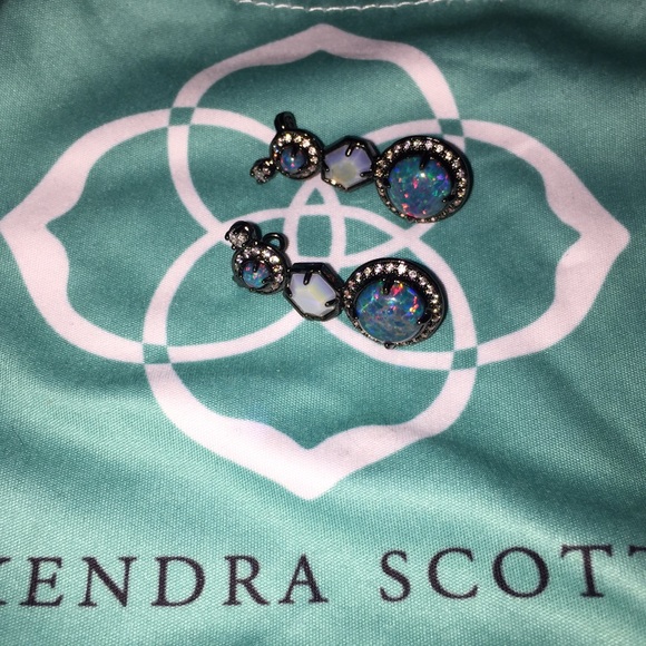 Caralyn Ear Cuffs Dreamer turquoise Kyocera opal