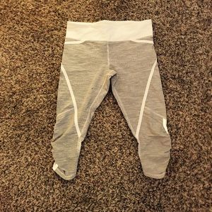 Lululemon crop leggings