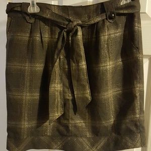 Size 14 Gray and Gold short skirt