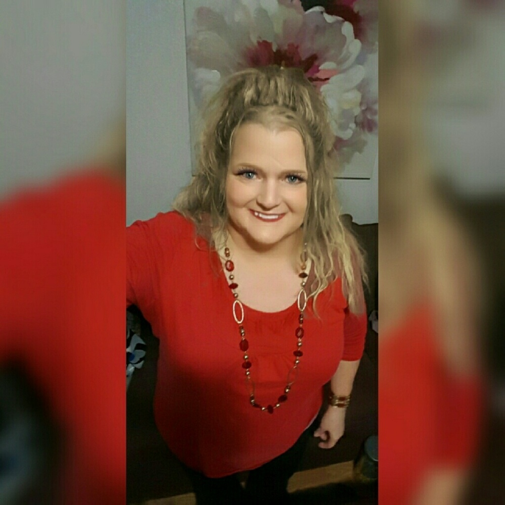 Meet your Posher, Traci