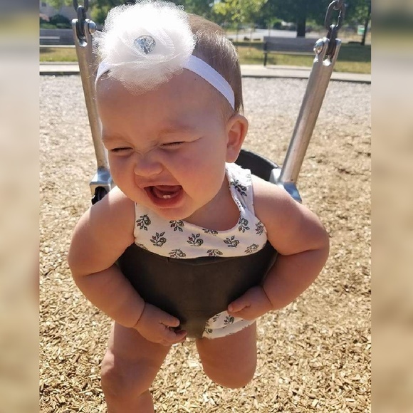 Meet your Posher, Traci - Picture 4 of 8