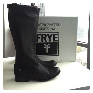 Frye Melissa button boot in black